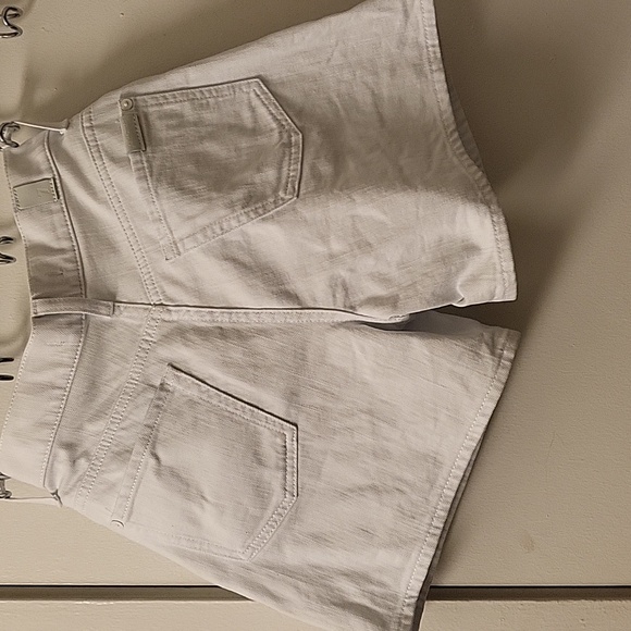 7 for all Mankind Emea Billie Chantilly short size 26 - Picture 8 of 8